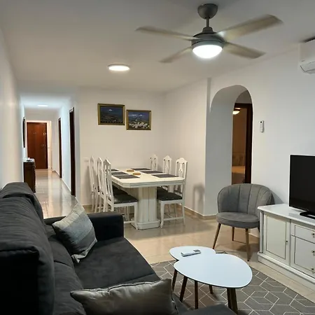 Nuevo Acapulco * Fuengirola